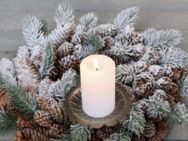 mosadzný zápich do adventného venca 