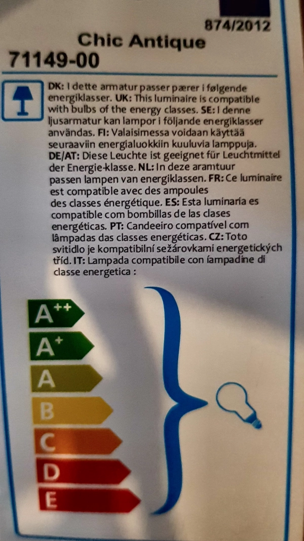 "Factory" - n&aacute;stenn&aacute; lampa 