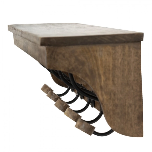 N&aacute;stenn&yacute; ve&scaron;iak dreven&yacute; 