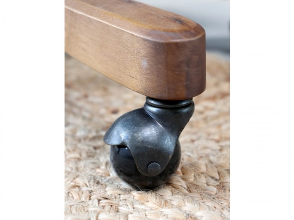 star&eacute; franc&uacute;zske kreslo na kolieskach 