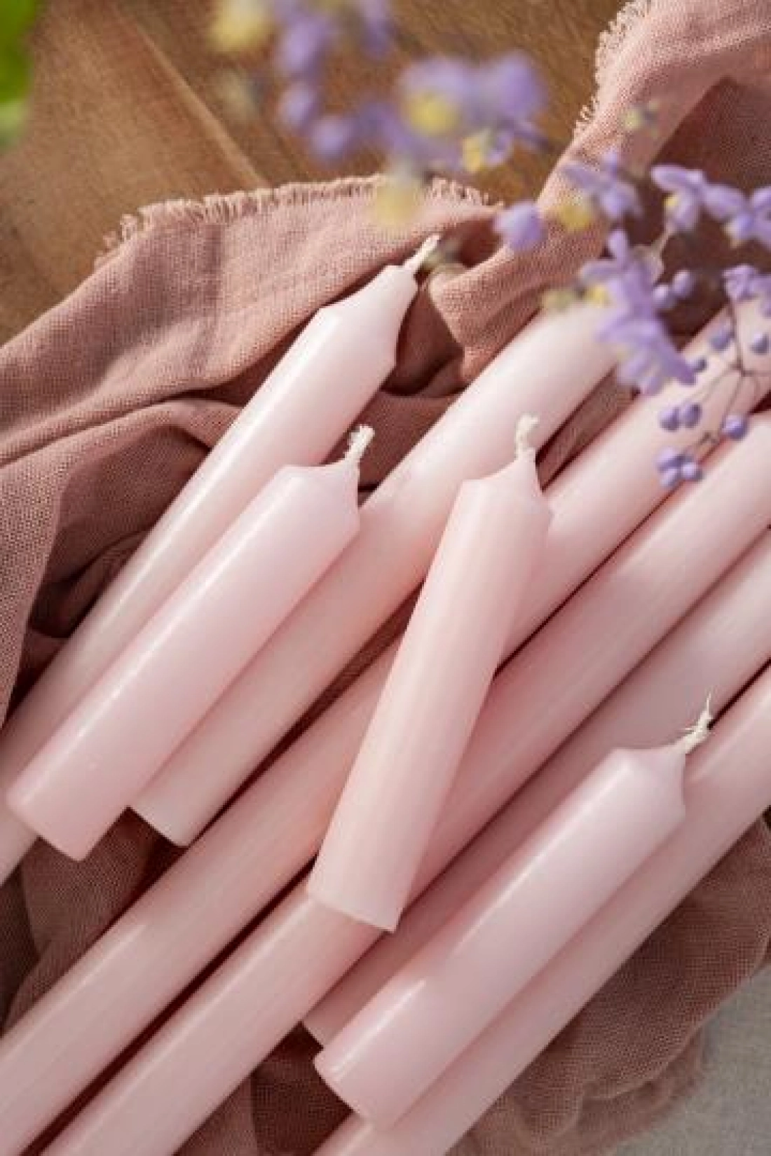 Rustik&aacute;lna sviečka Light pink 