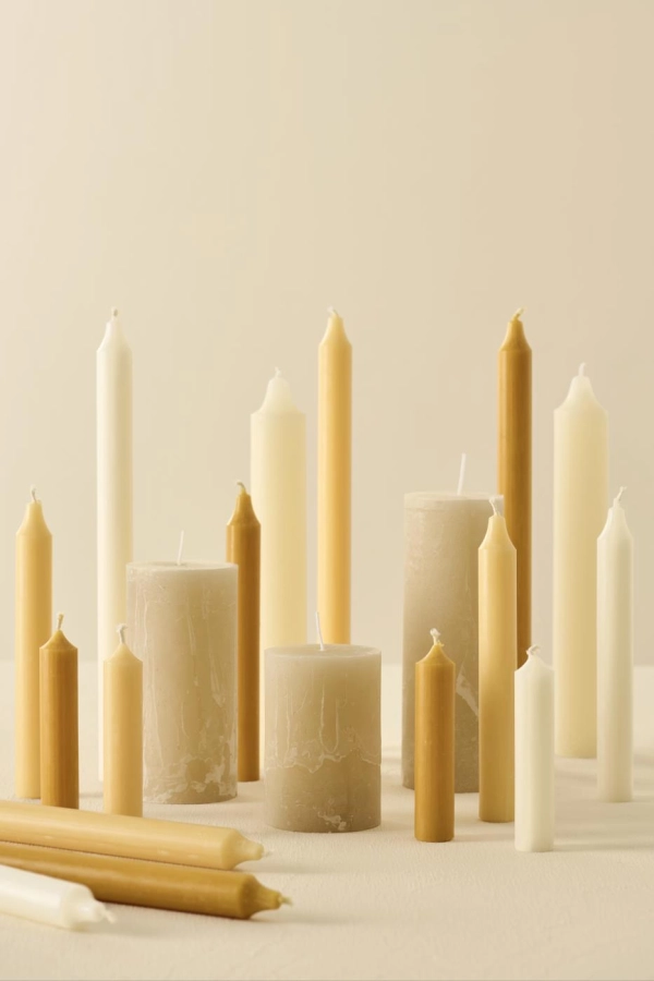 Večern&aacute; sviečka žlt&aacute; 11cm 