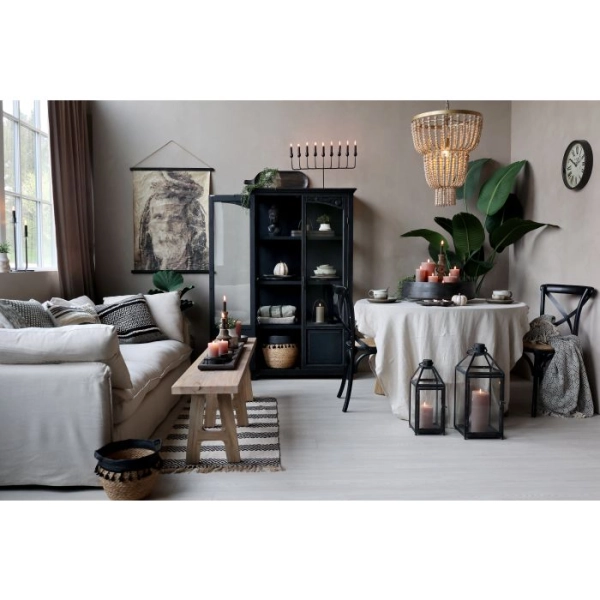 Franc&uacute;zska stolička s pr&uacute;ten&yacute;m sedadlom