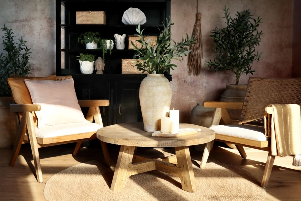 konferenčn&yacute; stol&iacute;k z recyklovan&eacute;ho dreva 