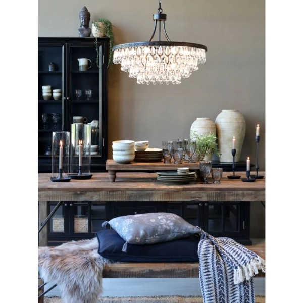 Luster Versailles so sklenen&yacute;mi &scaron;trasmi  v tvare kvapky