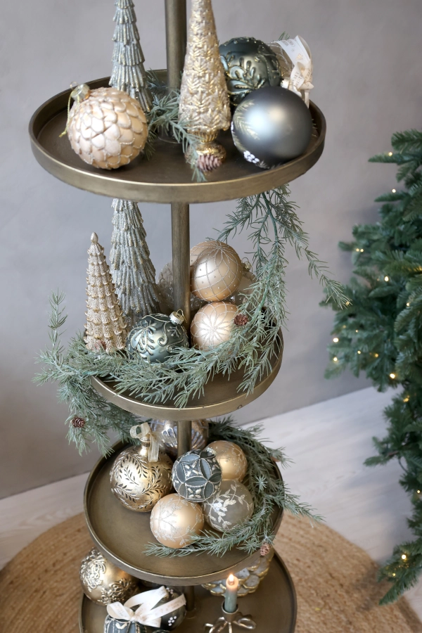 vianočn&eacute; sklenen&eacute;  gule  sada 6ks ručne maľovan&eacute; 