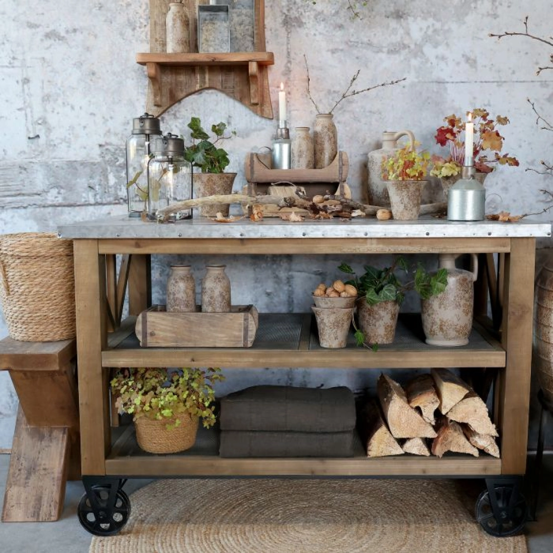 Kuchynsk&yacute; ostrov na kolieskach 