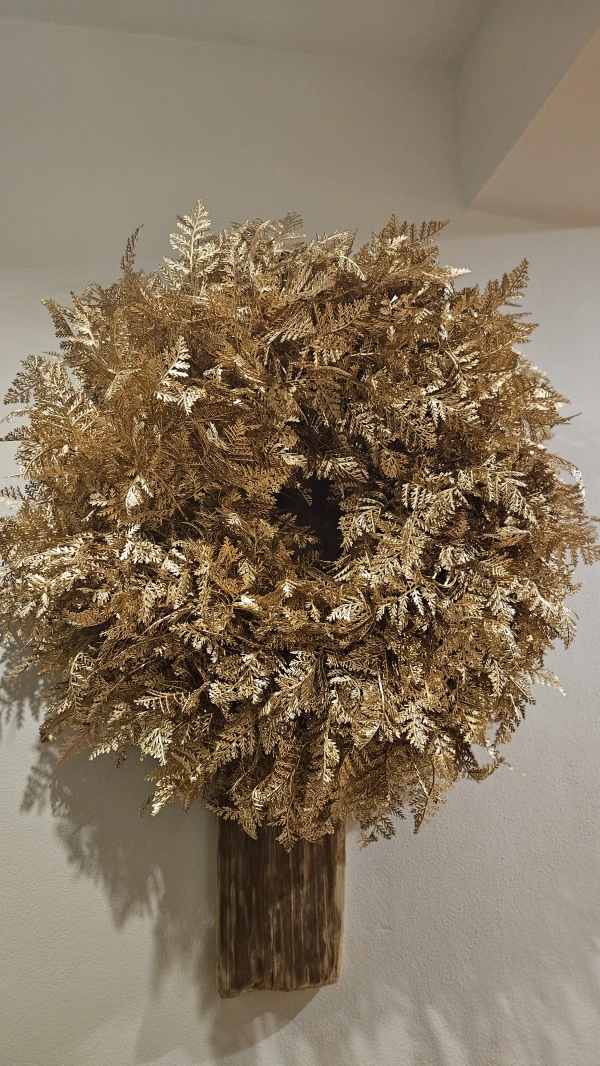 Zlat&yacute; luxusn&yacute; veniec  papradie l&aacute;sky 100cm