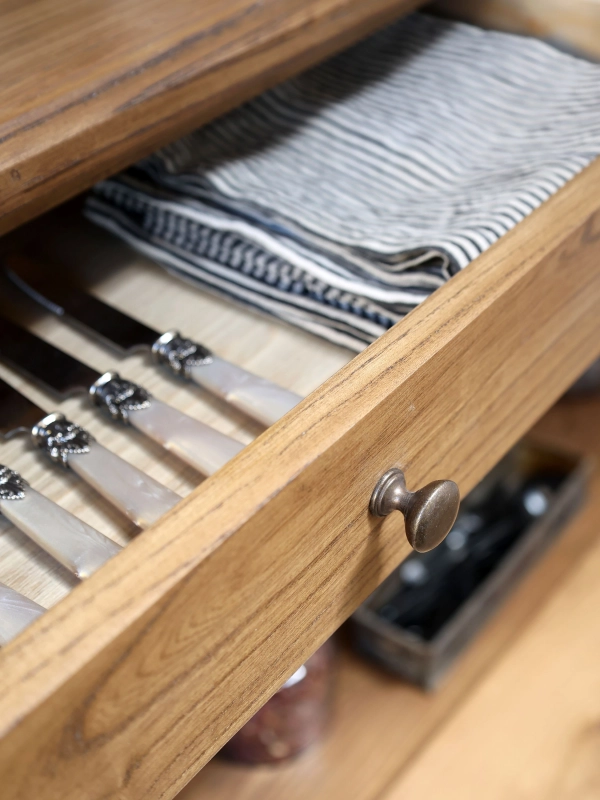 Marseille serv&iacute;rovac&iacute; stol&iacute;k  pr&iacute;rodn&yacute; 