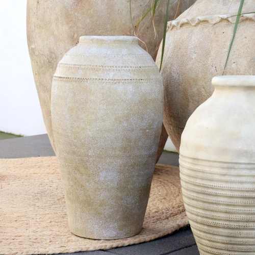 Lourdes French Pot &ndash; terakotov&yacute; kvetin&aacute;č