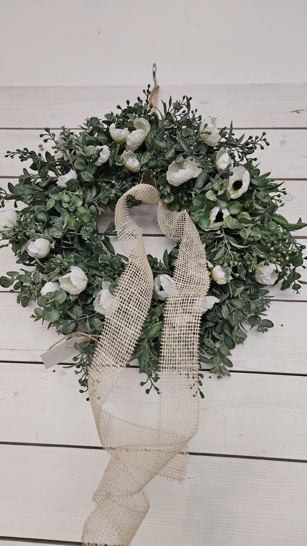 Zelen&yacute; jemn&yacute; origin&aacute;lny veniec 45cm 